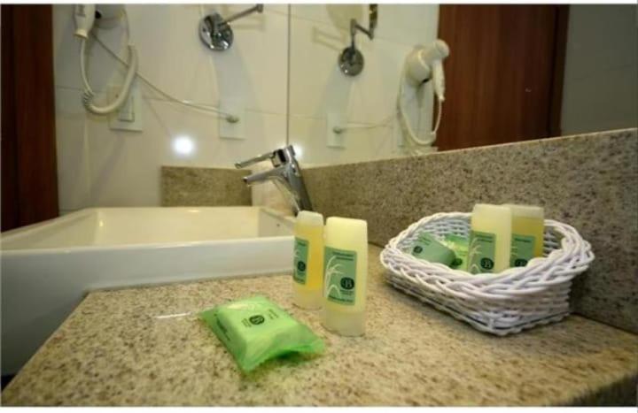 Suite Cond Vista Azul Em Pedra Azul - โดมิงกอส มาร์ตินส์ ภายนอก รูปภาพ
